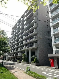 ライオンズガーデン植物園【4階】の外観