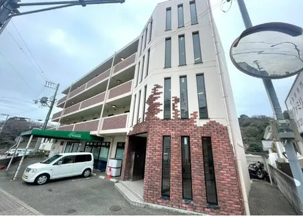 プリマヴェーラ妙法寺【4階】の外観