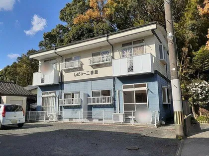 レビュー弐番館の画像