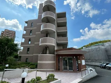 アルティジア・レジデンス緑地【1階】の外観