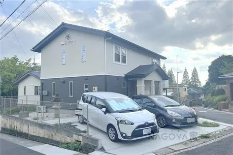 愛知県名古屋市千種区揚羽町2丁目【テラスハウス】の外観