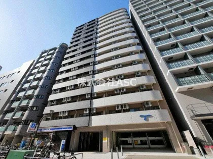 SERENiTE本町reflet【406号室】の外観