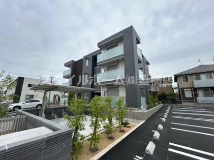 ル・グロンシャリオ【1階】の外観