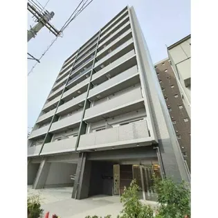 Alivis北梅田【4階】の外観