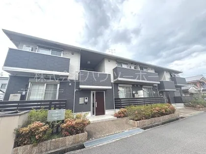 京都府城陽市寺田乾出北【アパート】の外観