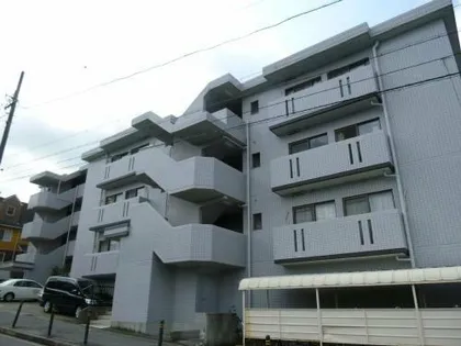 横吹小菅ビル【2階】の外観