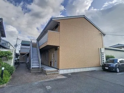 エスティアール16の画像