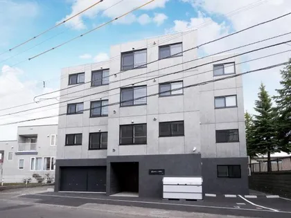 北海道札幌市白石区南郷通15丁目北【マンション】の外観