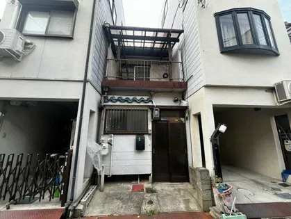 大阪府守口市大久保町1丁目【テラスハウス】の外観