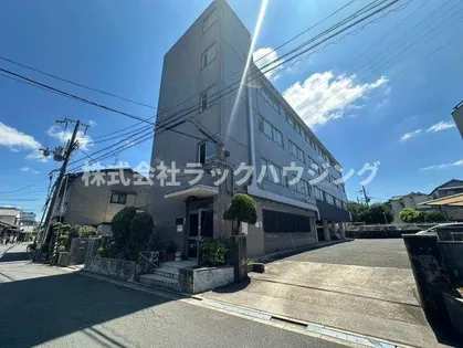 西本マンションの画像