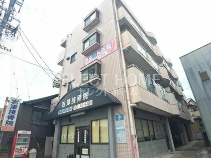 岩津マンションの画像