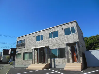 シェーンヒルズ四季の杜C棟【1階】の外観