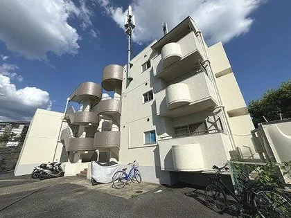 ガーデンハイツ広野【2階】の外観