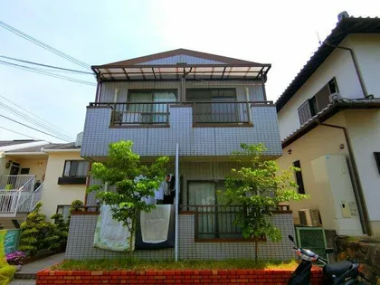 ロアール尾崎【1階】の外観