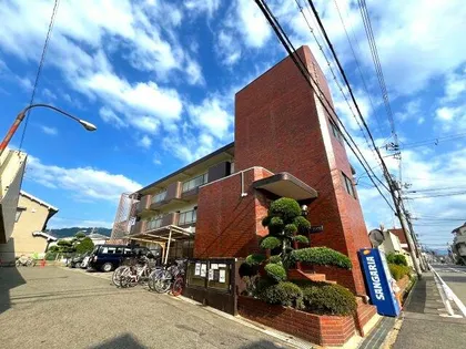 メゾンサンガ【3階】の外観