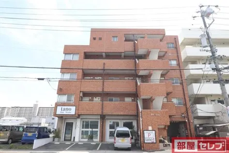 D FLATの画像