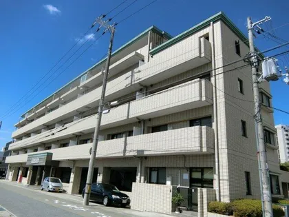 イーストアヴェニューの画像