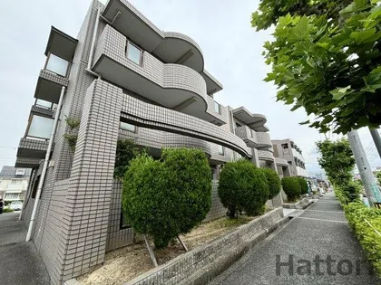 ラ・ミュール【2階】の外観