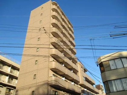 ファーリーヒルズ【1階】の外観