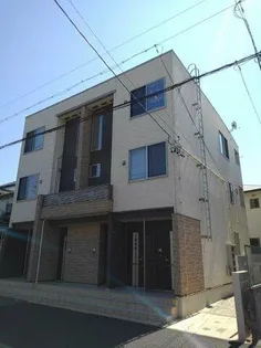 ノイ ブローテ【1階】の外観