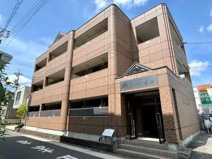 アンベリールM【3階】の外観