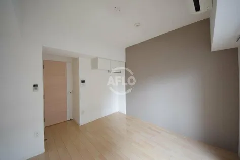 セレニテ上町台【9階】の内装