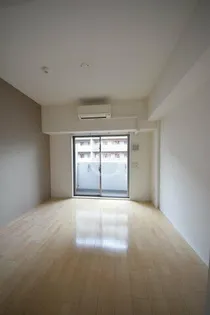 セレニテ上町台【9階】の居間