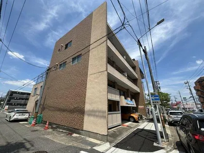 アイロス コートの画像
