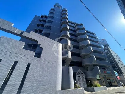 メゾンリリア―ル貮番館【6階】の外観