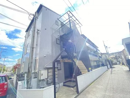 クローバーMオザキA棟の画像