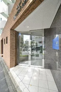 ダイナコートテソロ博多【2階】の外観