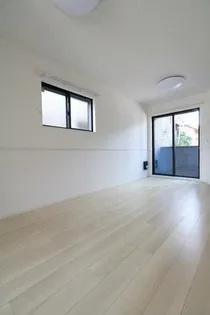 ラウレアの画像