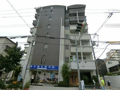 デュレアンジュ【6階】の外観