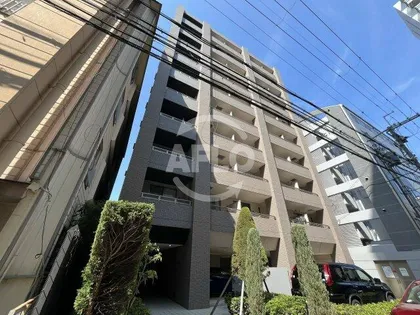 パストラーレ江坂【5階】の外観