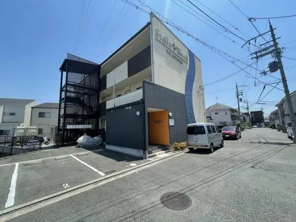 ステラウッド高鷲【3階】の外観