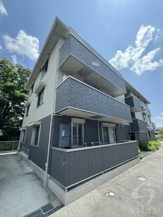 アデウ ドゥーエ【1階】の外観