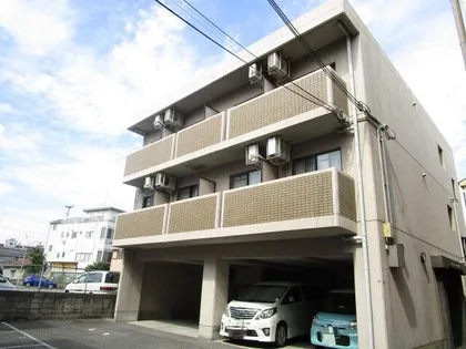 ローズコテージ弐番館の画像