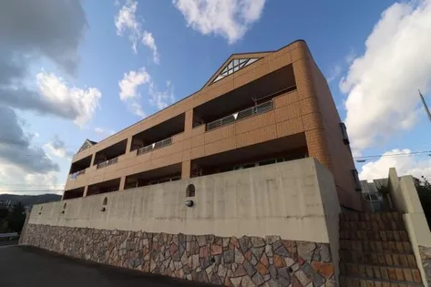 アンティーヴの画像