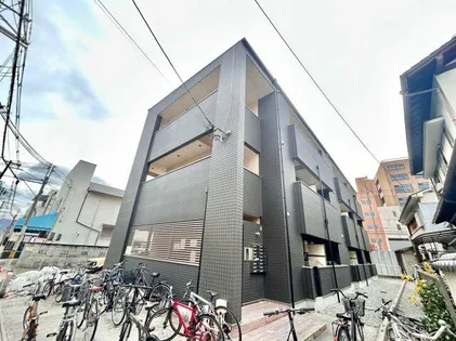 ブライト近大前【1階】の外観