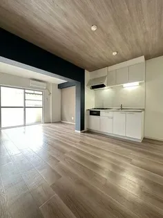 ミネルヴァ曰佐【4階】の外観