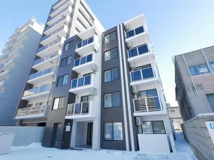 北海道札幌市東区北八条東8丁目【マンション】の外観
