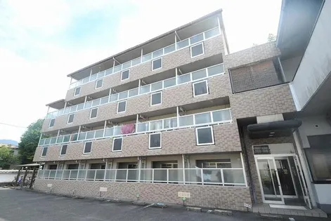 リンデンバウム【2階】の外観