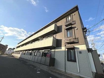 セジュール モンド【3階】の外観