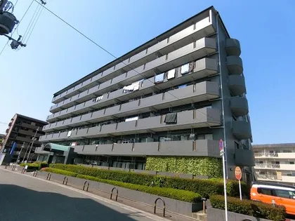 メゾンプルミエールの画像