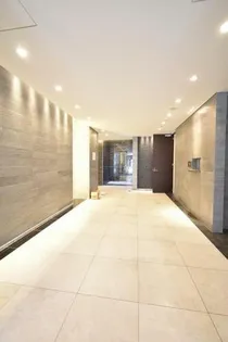 サヴォイ ル・プルミエ パリエ【9階】の外観