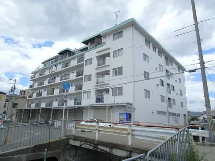 サンコーポ高槻寿マンションの画像