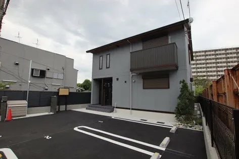 ネオ・ハイツ【1階】の外観