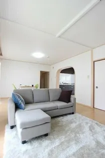 野間台住宅8棟の画像