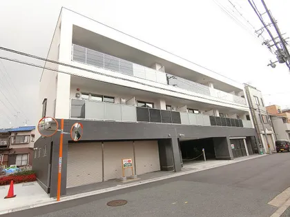 アジュール鳥飼【2階】の外観