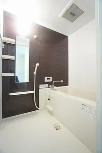 グレイスヴィラ咸宜苑【103号室】の外観